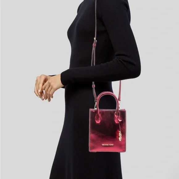 NWT Michael Kors Mercer XS North South Shopper Crossbody in Metallic Crimson Red - Picture 5 of 7